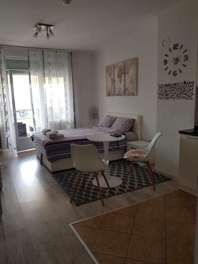 Preziosa Apartment Novi Sad Eksteriør bilde